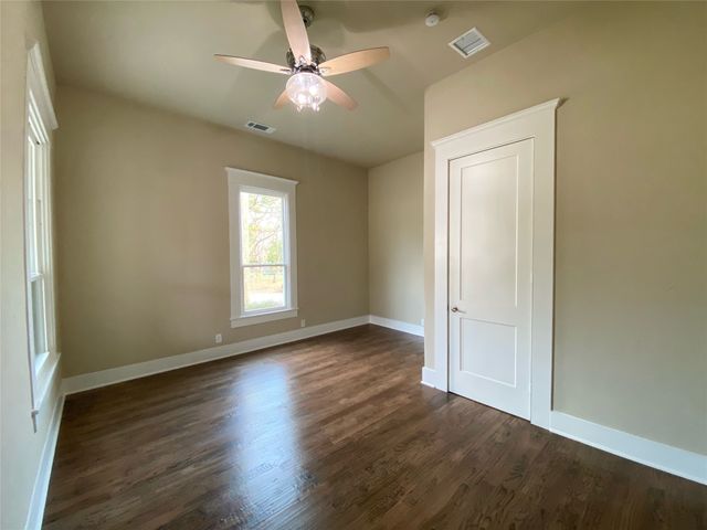 700 W Monterey Street, Denison, TX 75020