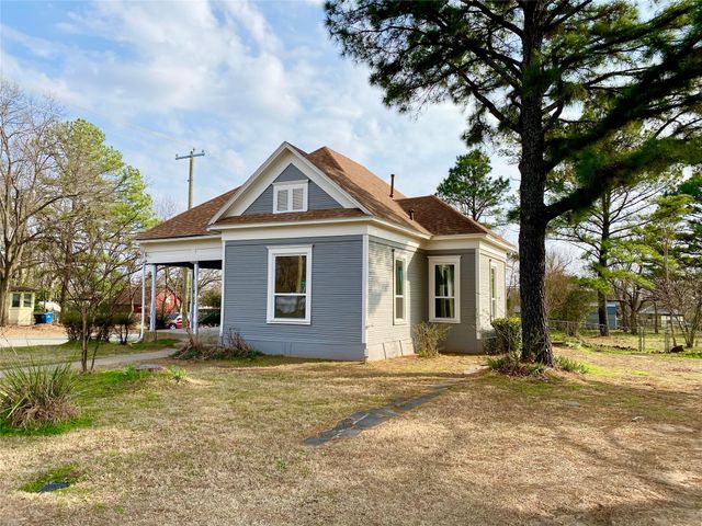 700 W Monterey Street, Denison, TX 75020