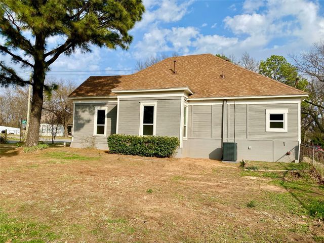 700 W Monterey Street, Denison, TX 75020