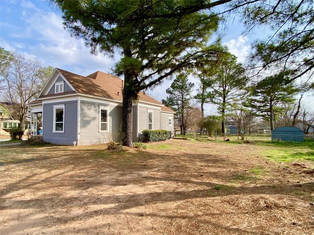 700 W Monterey Street, Denison, TX 75020