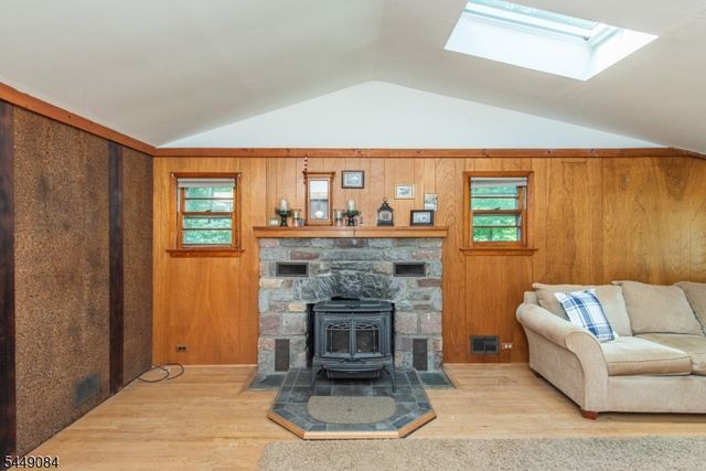 23 Lakeside Ave, Hardyston Twp., NJ 07460