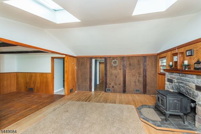 23 Lakeside Ave, Hardyston Twp., NJ 07460