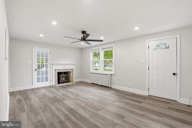 1306 W ORVILLA RD, Hatfield, PA 19440