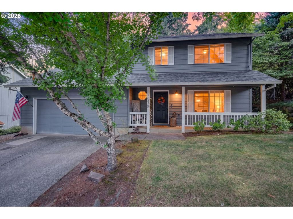 36375 DUBARKO Rd, Sandy, OR 97055