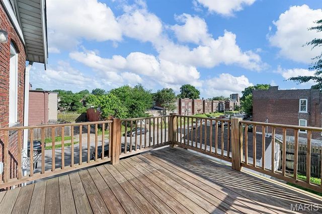 3027 Magnolia Avenue, St Louis, MO 63118