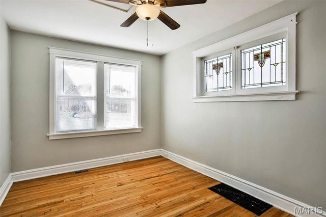 3027 Magnolia Avenue, St Louis, MO 63118