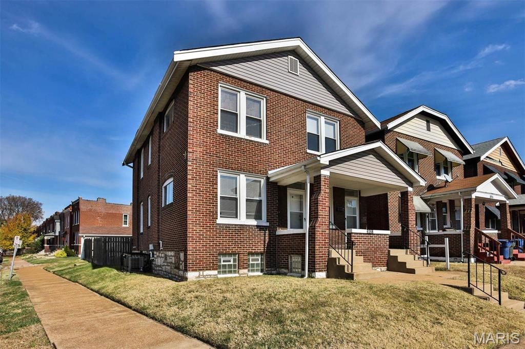 3027 Magnolia Avenue, St Louis, MO 63118