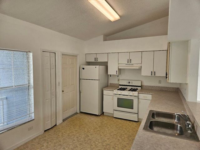 12112 GOLDENSTAR LANE, Clermont, FL 34711