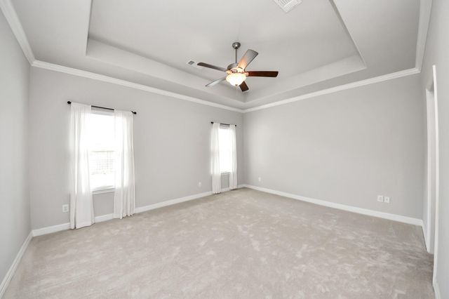 241 Woodhaven Drive, West Columbia, TX 77486