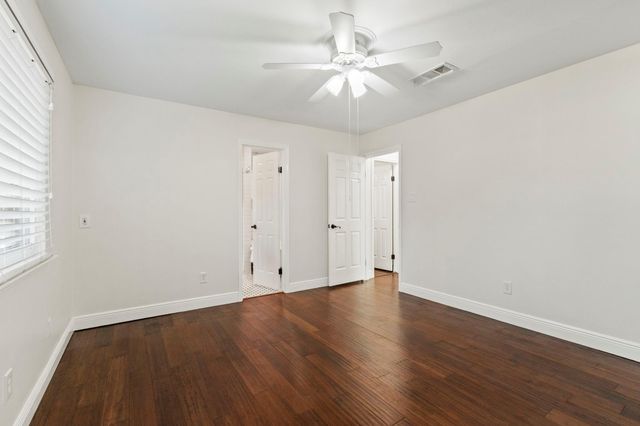 25207 Firewood Lane, Spring, TX 77373