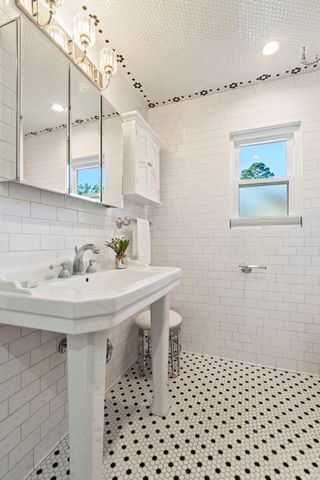 25207 Firewood Lane, Spring, TX 77373