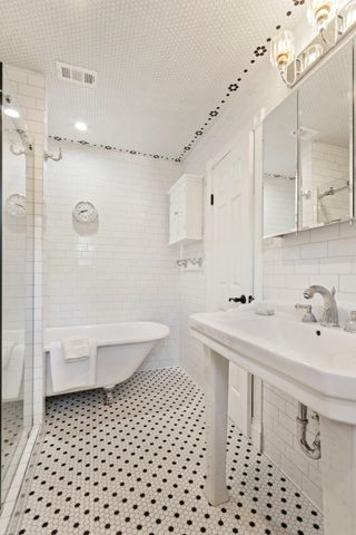 25207 Firewood Lane, Spring, TX 77373