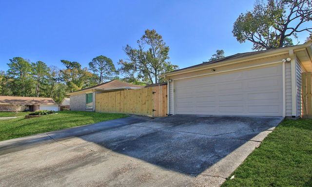 25207 Firewood Lane, Spring, TX 77373