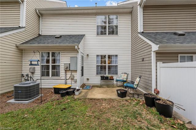 1206 Edenham Way, Greensboro, NC 27410