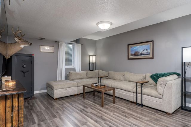 804 Juniper Lane NW, Montgomery, MN 56069