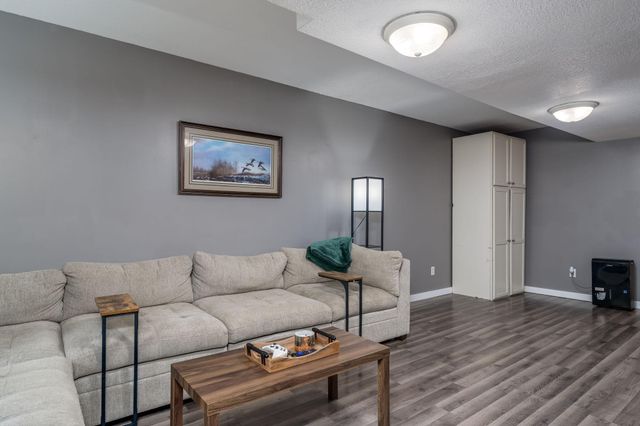 804 Juniper Lane NW, Montgomery, MN 56069