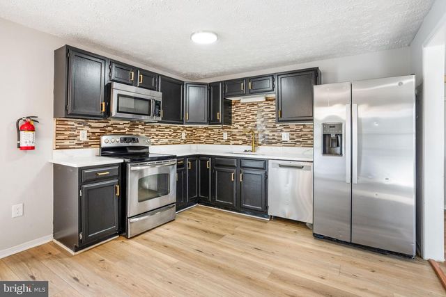 31 DECATUR LN, Sicklerville, NJ 08081