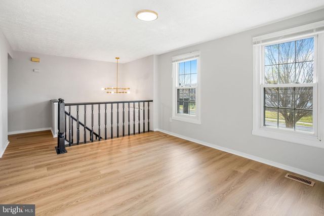 31 DECATUR LN, Sicklerville, NJ 08081