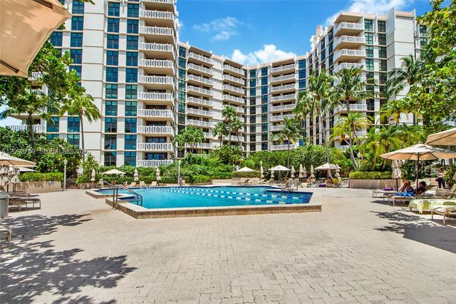 1111 Crandon Boulevard B606, Key Biscayne, FL 33149