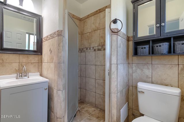 10000 JAMAICA Street, El Paso, TX 79924