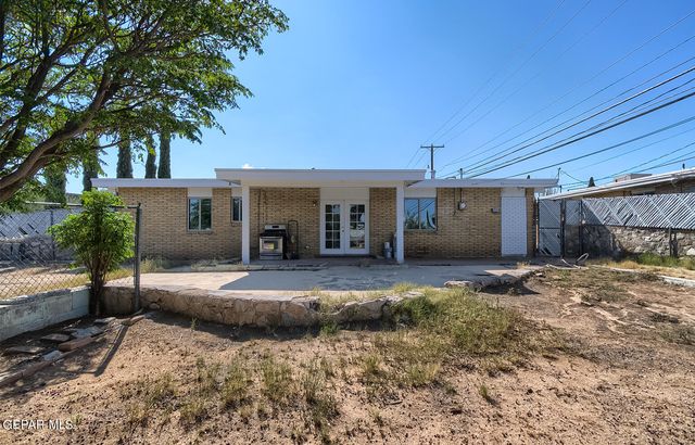 10000 JAMAICA Street, El Paso, TX 79924
