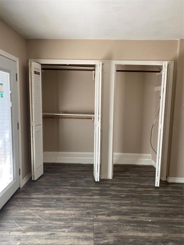 7952 Grove Ridge Drive, Houston, TX 77061