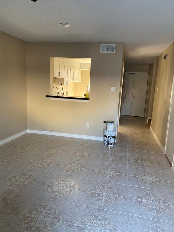 7952 Grove Ridge Drive, Houston, TX 77061