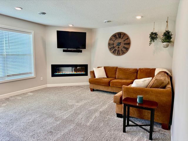 2172 Jasper Court, Hugo, MN 55038