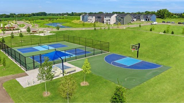 2172 Jasper Court, Hugo, MN 55038