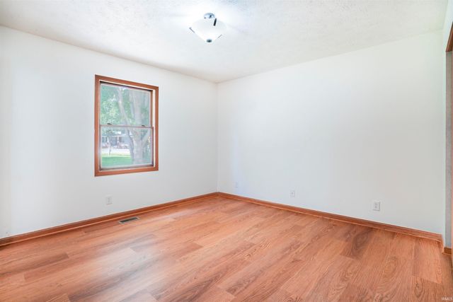 1728 Zoar Avenue, Evansville, IN 47714