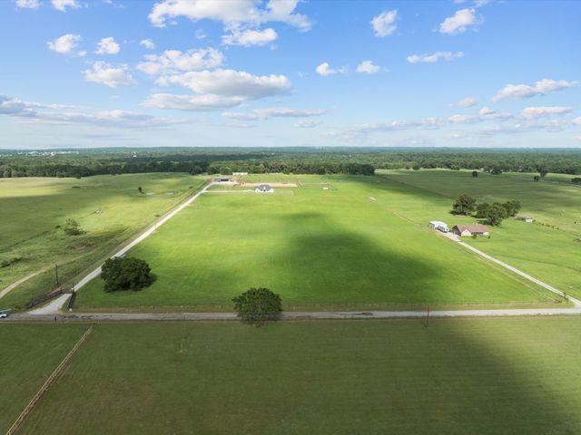 15152 County Road 426, Lindale, TX 75771