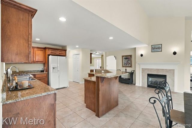 20735 Cheddleton Drive, Macomb, MI 48044