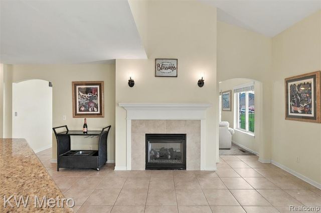 20735 Cheddleton Drive, Macomb, MI 48044