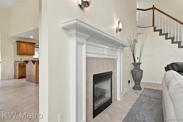 20735 Cheddleton Drive, Macomb, MI 48044