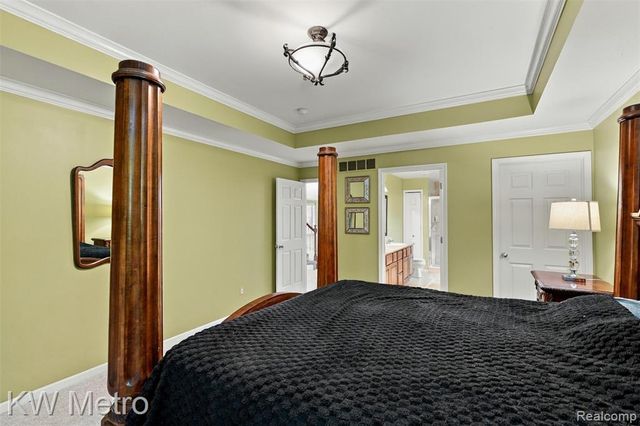20735 Cheddleton Drive, Macomb, MI 48044