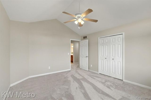 20735 Cheddleton Drive, Macomb, MI 48044