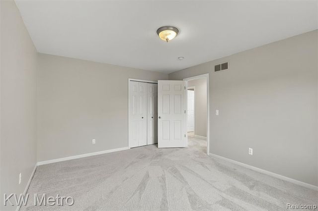 20735 Cheddleton Drive, Macomb, MI 48044