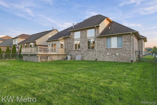 20735 Cheddleton Drive, Macomb, MI 48044