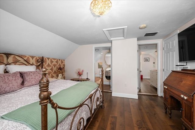 147 Sycamore St, New Bedford, MA 02740