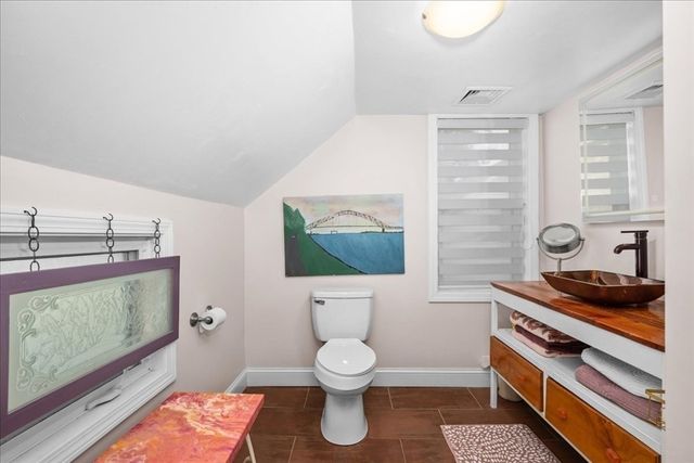 147 Sycamore St, New Bedford, MA 02740