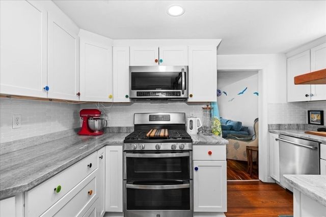 147 Sycamore St, New Bedford, MA 02740