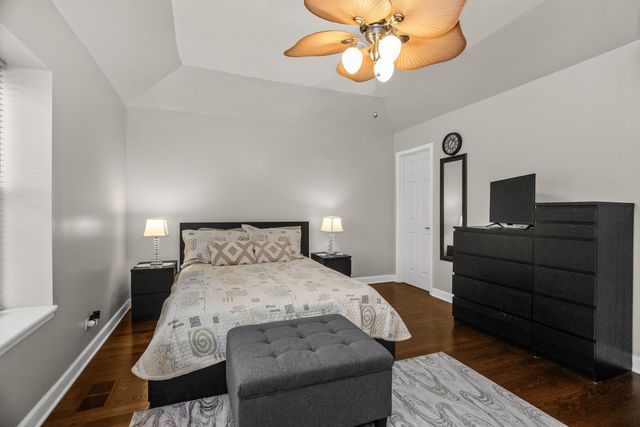 1811 Lyons Street, Evanston, IL 60201