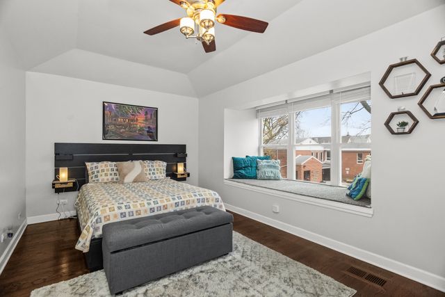 1811 Lyons Street, Evanston, IL 60201