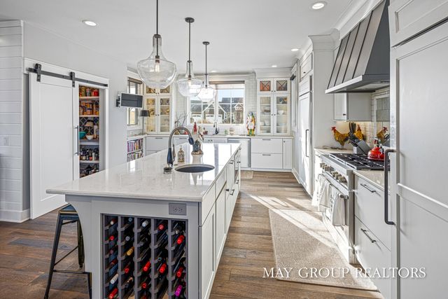 7744 Harmony Cove Court SE, Byron Center, MI 49315