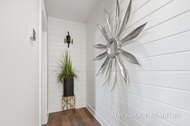 7744 Harmony Cove Court SE, Byron Center, MI 49315