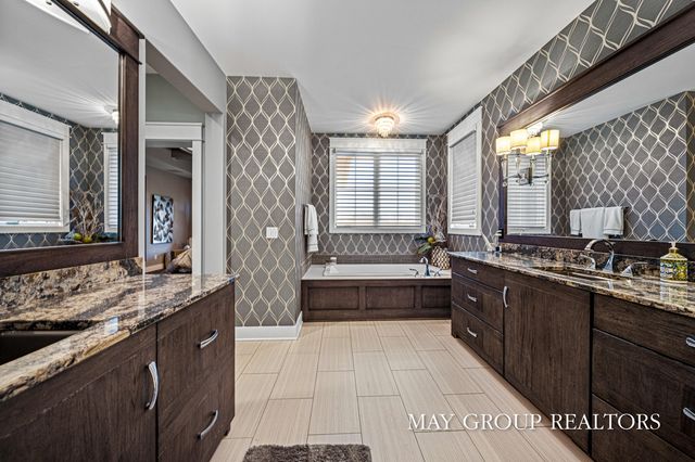 7744 Harmony Cove Court SE, Byron Center, MI 49315