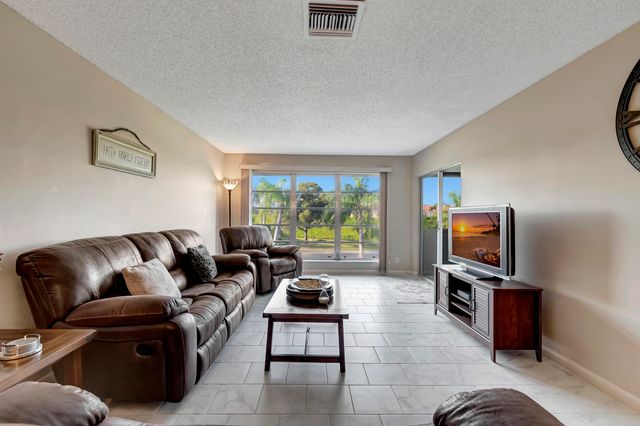 5943 ARECA PALM Court G, Delray Beach, FL 33484