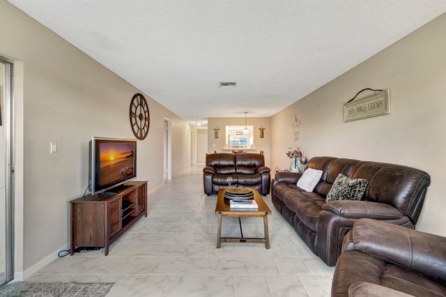 5943 ARECA PALM Court G, Delray Beach, FL 33484
