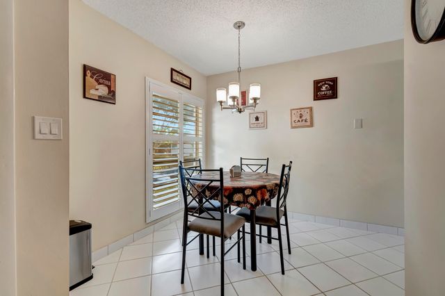 5943 ARECA PALM Court G, Delray Beach, FL 33484