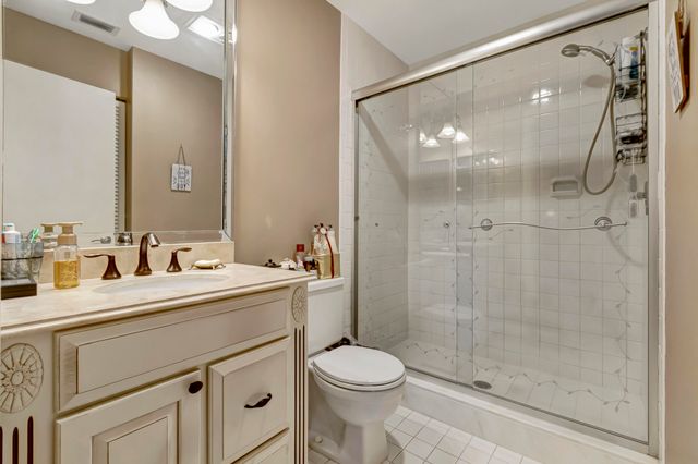 5943 ARECA PALM Court G, Delray Beach, FL 33484